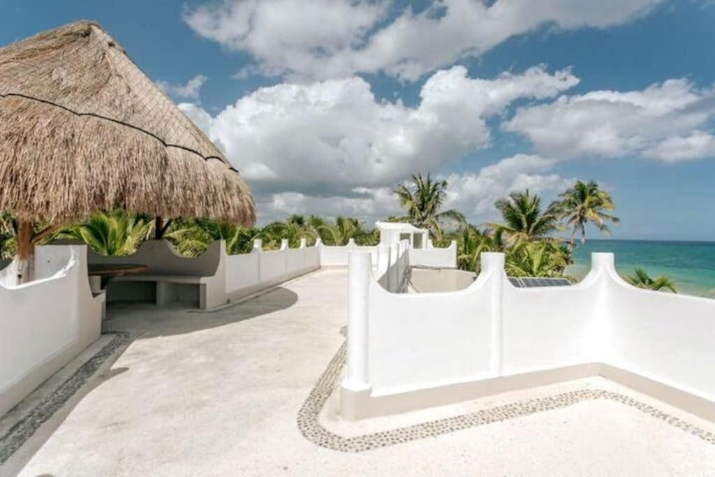 Luxury 5-Br Beachfront Home In Tulum Casa Sofia Gato Екстер'єр фото