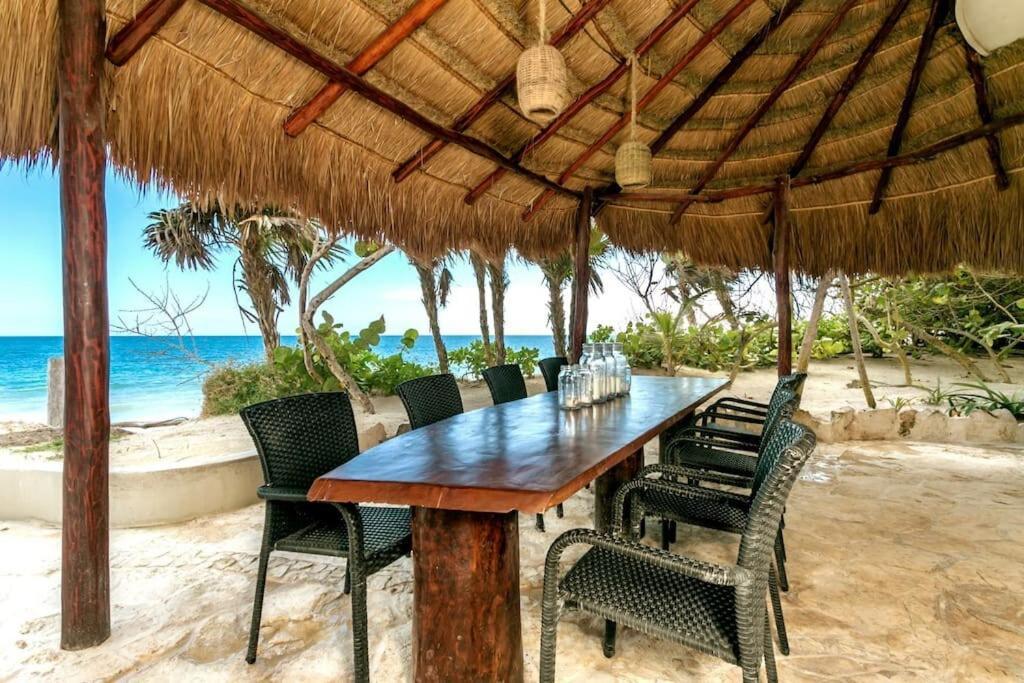 Luxury 5-Br Beachfront Home In Tulum Casa Sofia Gato Екстер'єр фото